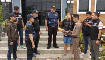 В деле о фальшивых свидетельствах о рождении произведены новые Arrestы