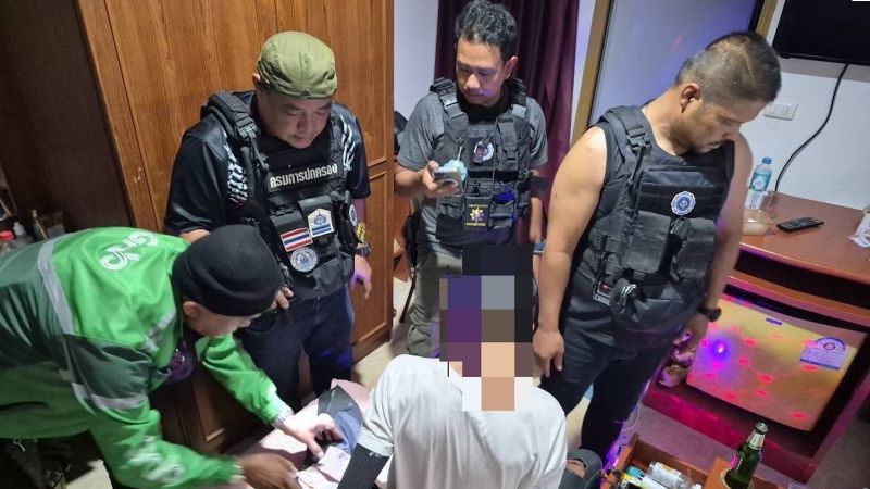 Два наркоторговца задержаны в Патонге сотрудниками DOPA