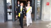 Король и королева посещают гала-ужин по случаю дня рождения шведской королевской семьи