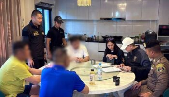Обвиняемые китайские мошенники владели тайскими визами для пенсионеров