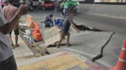 Обрушение дороги закрыло движение в Бангкок Ной