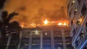 Пожар в отеле Паттайи ранил четырех человек, гостей переселили.
