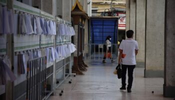 Соревнование за пост губернатора Бангкока разгорается