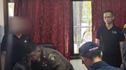 Старший чиновник Чианг Мая задержан в ходе расследования мошенничества с безгосударственными удостоверениями личности, связанном с подозреваемым в торговле оружием из Китая.