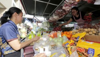 'Тайцы помогают тайцам' зарабатывает 110.89 миллионов бат