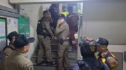 Убивает любовника девушки, скрывается, погибает в автомобильной аварии