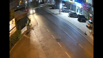 Банда воров помогает пьяному велосипедисту, а затем крадет его велосипед