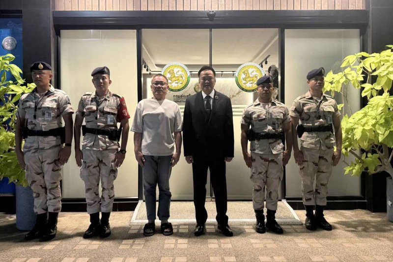 Премьер-министр распорядился о строгой защите доказательств фальсификации результатов экзаменов