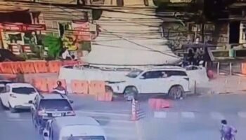 Пьяный британец на Toyota Fortuner арестован после проезда кольца Чалонга насквозь