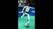 Роботы Китая пробуют пенальти в стиле Кубка мира