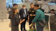 Якуза арестован в аэропорту по делу о мошенничестве на 200 миллионов бат, основанном в Камбодже