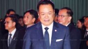Анутин клянется продолжить мирные переговоры после взрыва бомбы