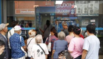 Кабинет упрощает критерии для получателей социальной карты