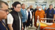 Король предоставляет королевскую поддержку пострадавшим и умершим монахам в результате аварии в Мукдахане