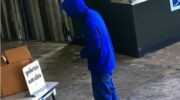 Курьер «извините» за доставку наркотиков стюардессе
