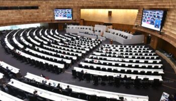 Сенат одобрил 10 законопроектов