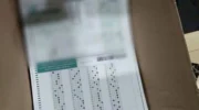 Директор тестирования обвинен в связи с расширением скандала мошенничества на экзаменах