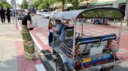 Запрет на тук-туки в городе все еще ожидает рассмотрения